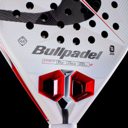 PALA BULLPADEL, BULLPADEL HACK, PAQUITO NAVARRO, OFERTA DE PALA, PALAS OFERTA, TODOPADEL JEREZ, TIENDA PADEL EN JEREZ,